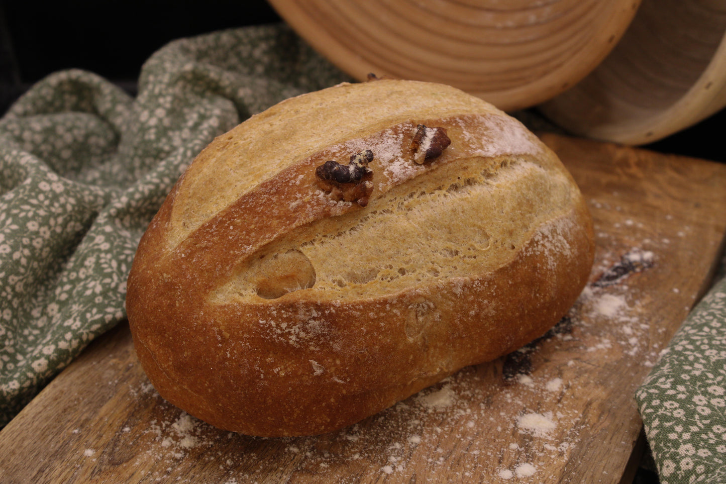 Oberschaner Baumnussbrot Sauerteig